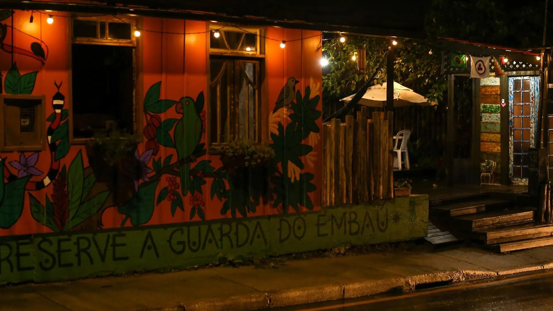 Hostel Antonio Pescador - Centro Da Guarda do Embaú