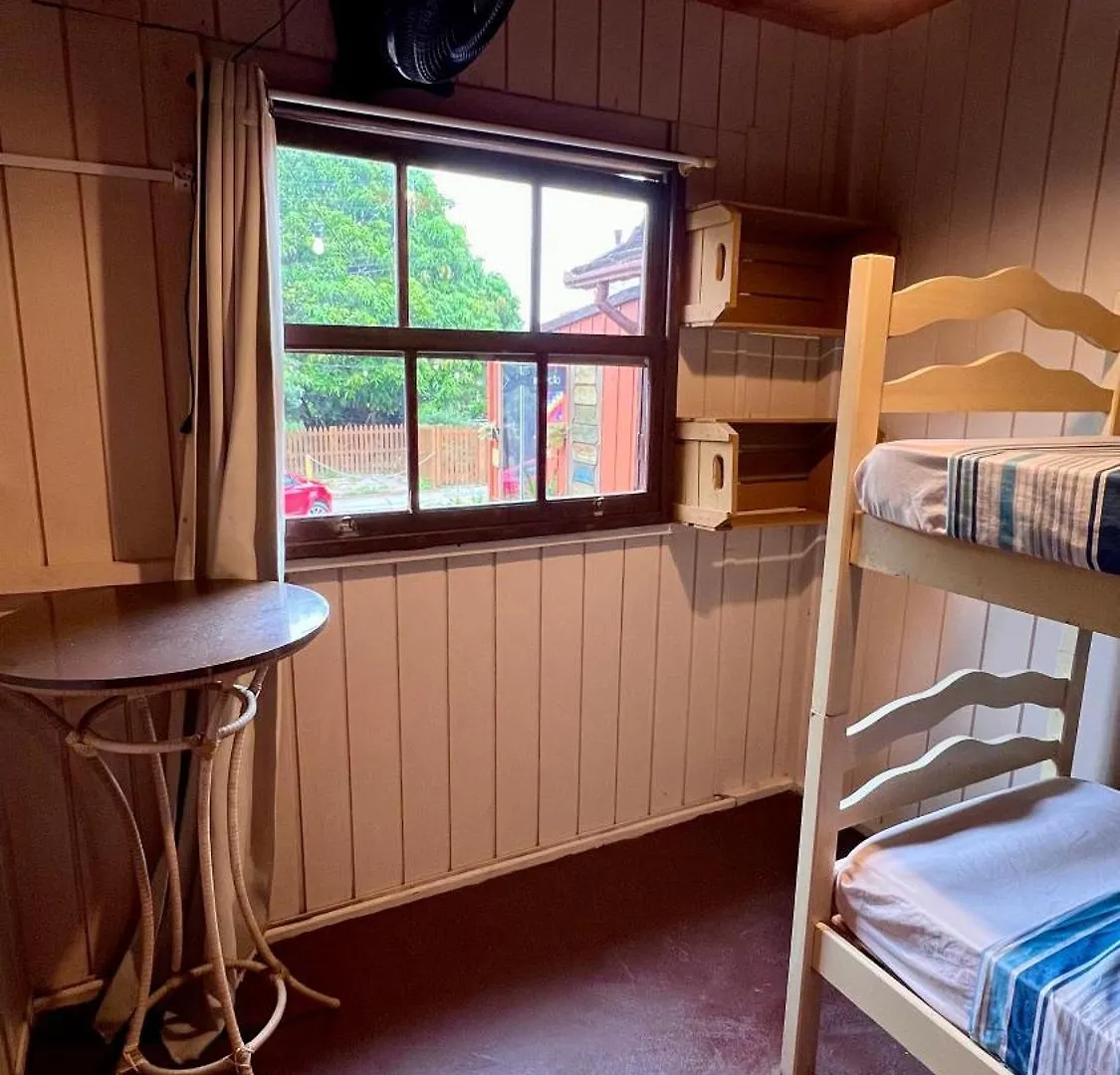 Hostel Antonio Pescador - Centro Da Guarda do Embaú ברזיל