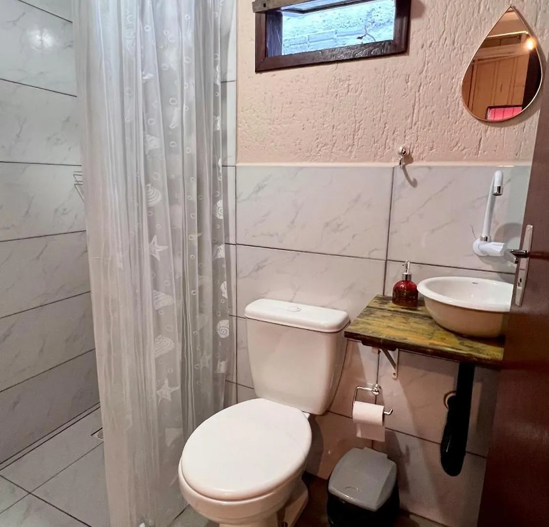 Hostel Antonio Pescador - Centro Da Guarda do Embaú